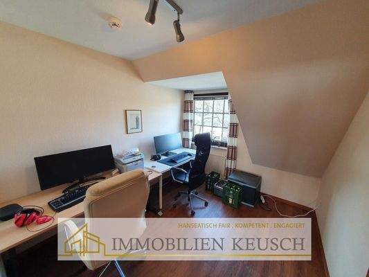 Büro oder Kinderzimmer