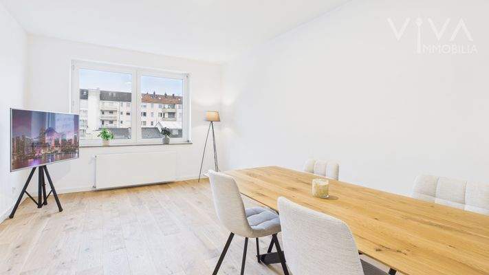 Essbereich mit Möbelbeispiel