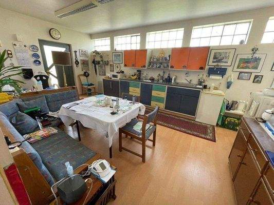 EG Laden Küche Altebild