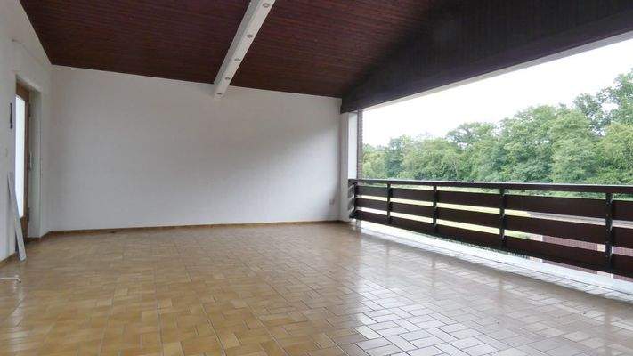 EG: überdachter Freisitz