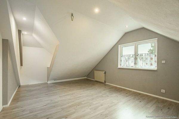 Zimmer 1 Dachgeschoss