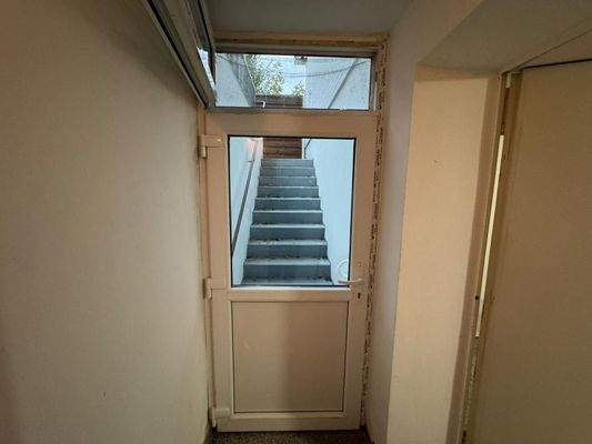 12 Kellereingang.jpeg