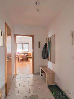 Wohnungsflur mikt Garderobe