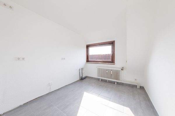 Küche oder Kinderzimmer 2 OG