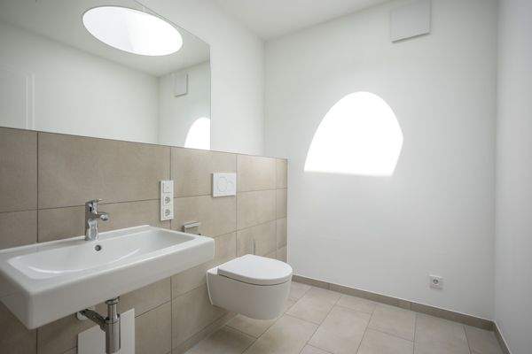 Badezimmer mit Badewanne