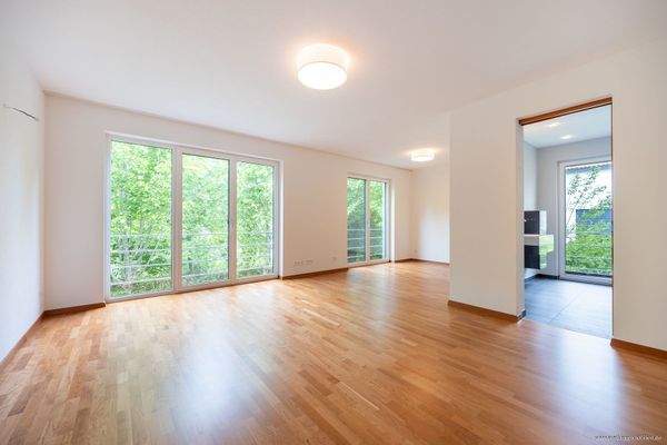 Kinder-/Gästezimmer mit eigenem Bad