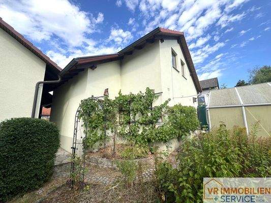 Außenansicht Garage