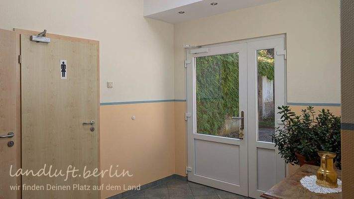 Vor 15 Jahren wurde ein neuer Sanitärtrakt zwisch