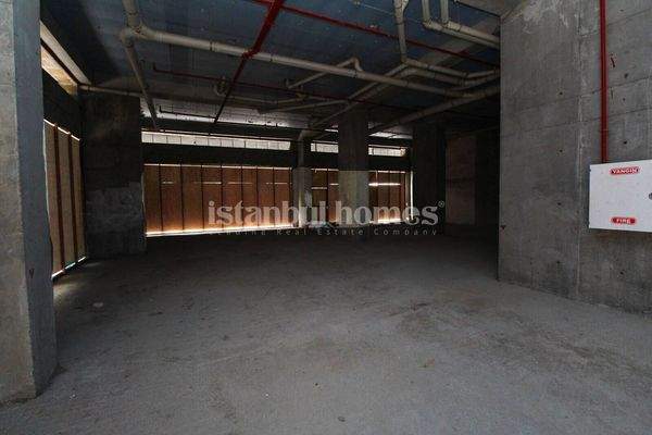 Shops with High Rental Income Potential in Istanbul Basaksehir