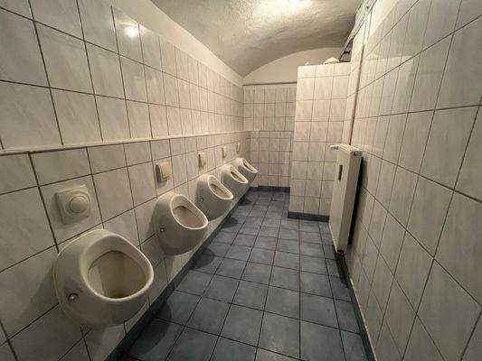 WC Herren