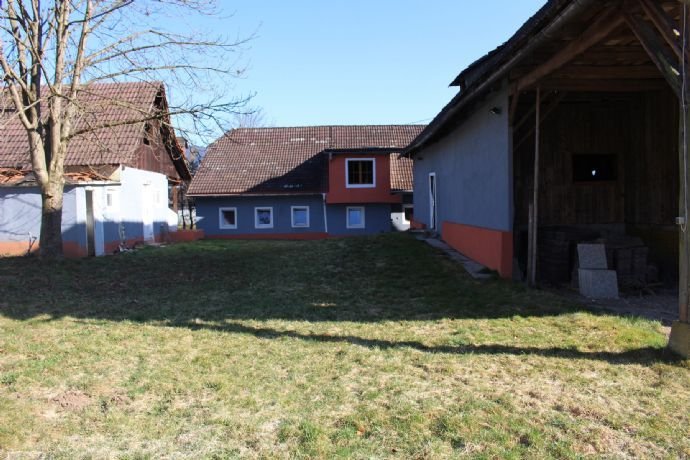 Charmantes Bauernhaus in idyllischer Ruhelage (2325