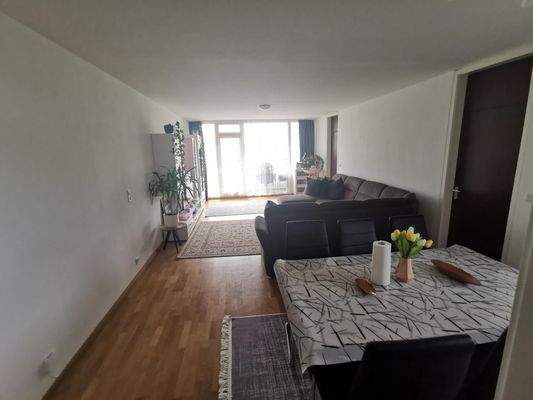 Wohn- und Essbereich