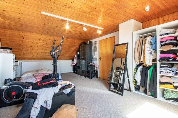 Ankleidezimmer 1 WH1