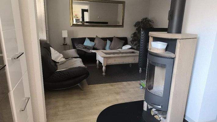 Wohnzimmer mit Kamin