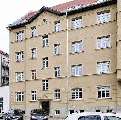 Referenz Lößniger Straße 79