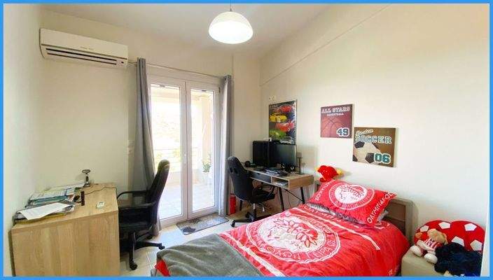 5629155e796e40679572eed2afeb695d-original