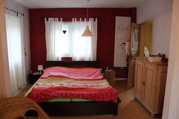 Großes Elternschlafzimmer