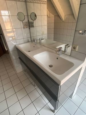 Badezimmer DG