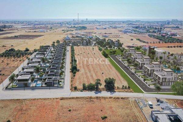 Semi Detached Villas for Sale in a Complex in Gazimağusa