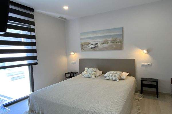 Eines von 3 Schlafzimmern im Erdgeschoss