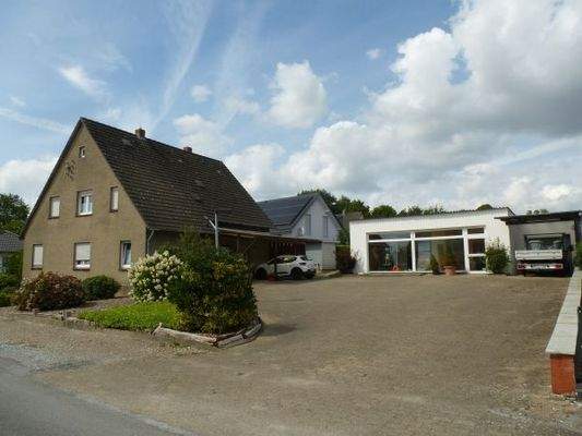 H-S-167-Haus und Ladenlokalansicht