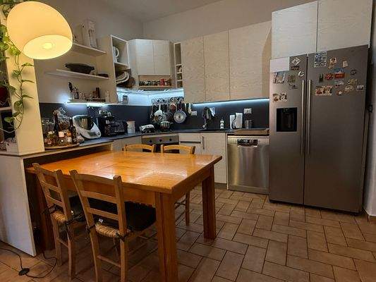 8D216AF5-40E8-40F2-BA79-399A97C70B85