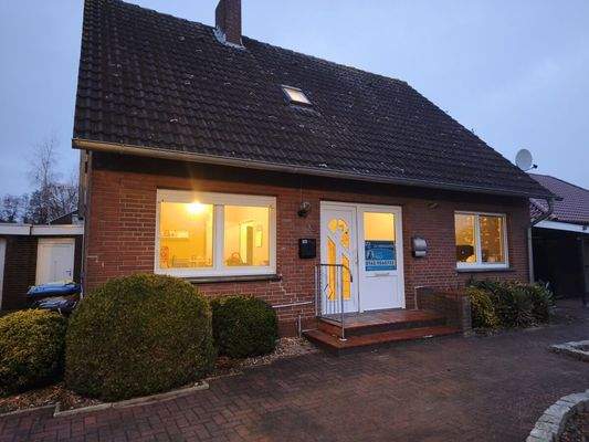 Ansicht vorne abendlicht