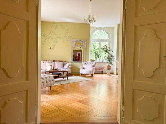 Blick ins Wohnzimmer