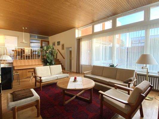 Lichtdurchfluteter Wohnbereich