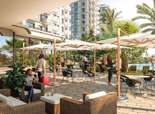 Castle View Apartments in a Four-Block Complex in Alanya Mahmutlar