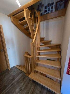 Die Treppe ins Dachgeschoss