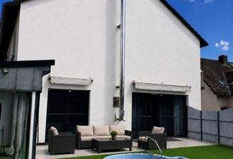 Privater Pool & Garten