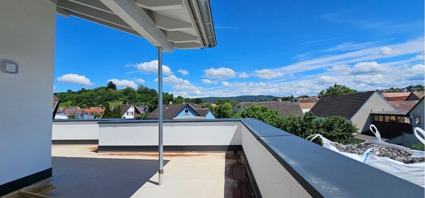 Traumhafter Blick von der großen Dachterrasse