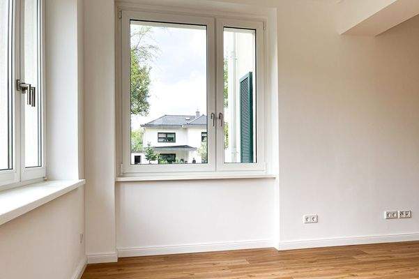 Exklusives Wohnen in zweiter Reihe