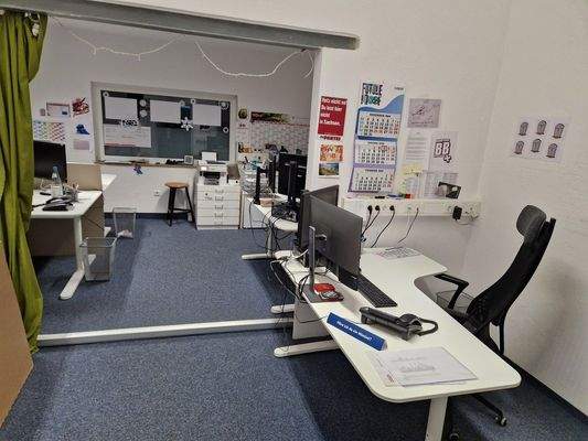 Büroräume EG links