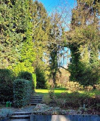 Ruhiger Garten für 6 Wohnungen