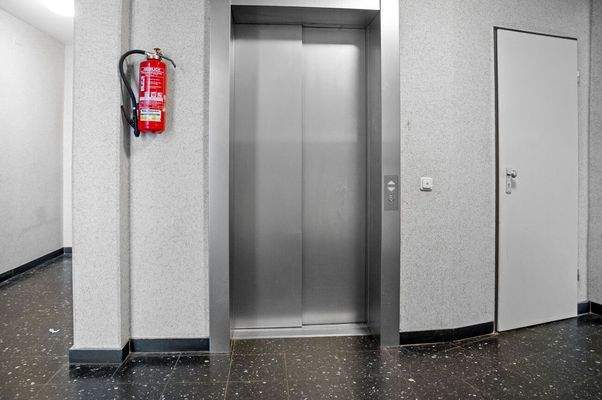 Fahrstuhl