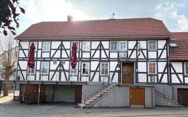 Außen mit Blick zu Terrasse
