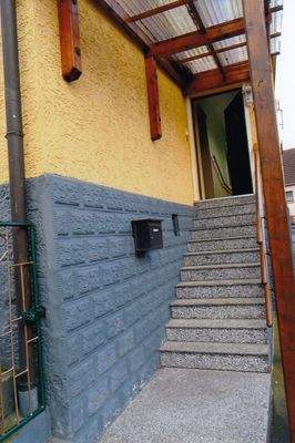 Vorderer Hauseingang