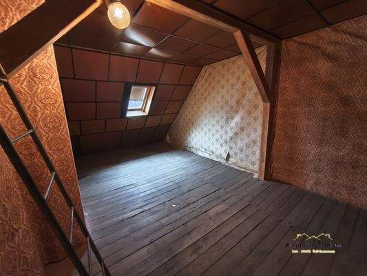 OG-Unausgebauter Raum