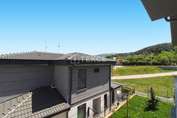 Detached Villa with Pool in Nilüfer Gümüştepe