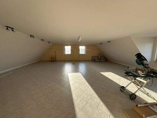 Trockenraum im DG als Ausbaureserve