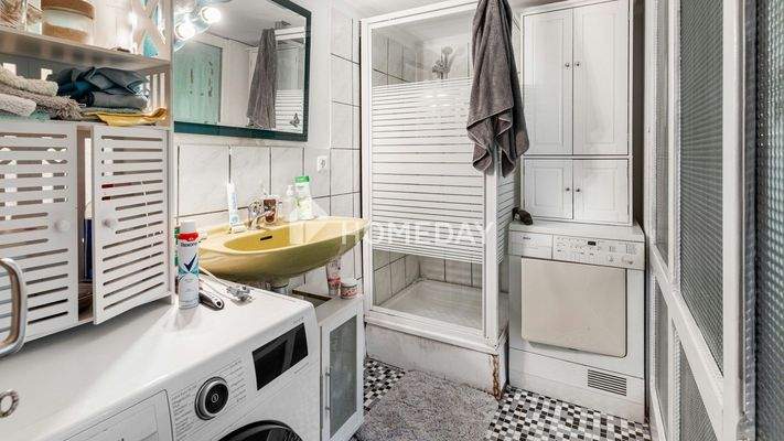 1. OG Badezimmer 2 1