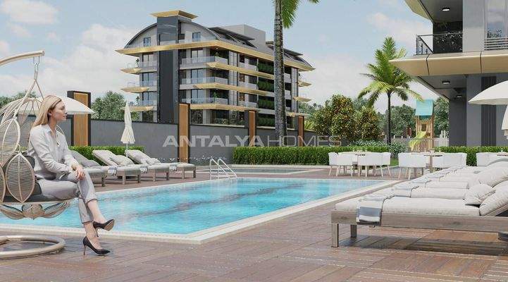 Flats in a Complex Close to the Beach in Alanya