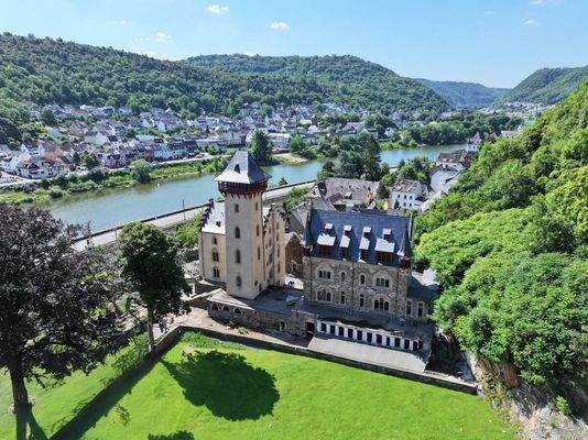 Titelbild_Schloss_Liebieg_Nordansicht