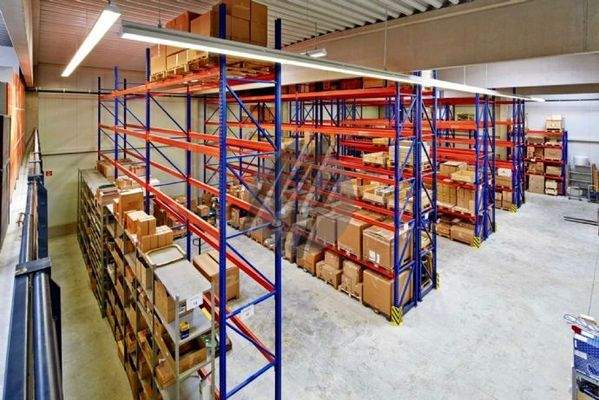 INFOS UNTER: 06171-586000