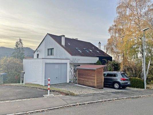 Ansicht/ Garage