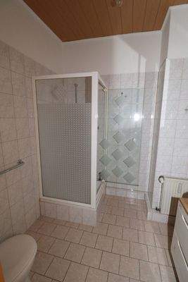 Bad mit Dusche-EG.jpg