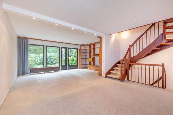 Lichterfüllter Wohnbereich