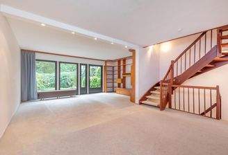 Lichterfüllter Wohnbereich